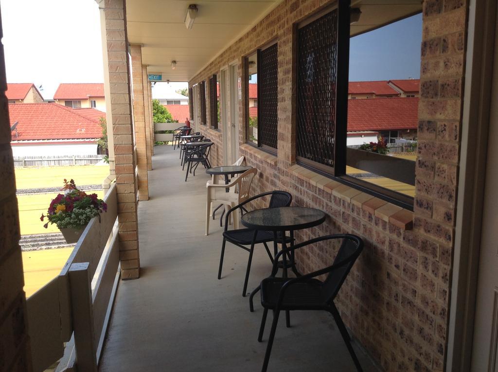 Golden Beach Motor Inn, Caloundra Exterior photo